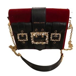 Michael Kors Hayden Medium Leather Pocket Messanger